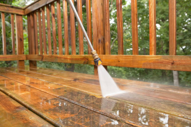 Best Commercial Building Pressure Washing  in Manson, WA